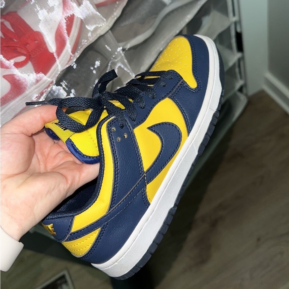 Nike dunks - Picture 2 of 4